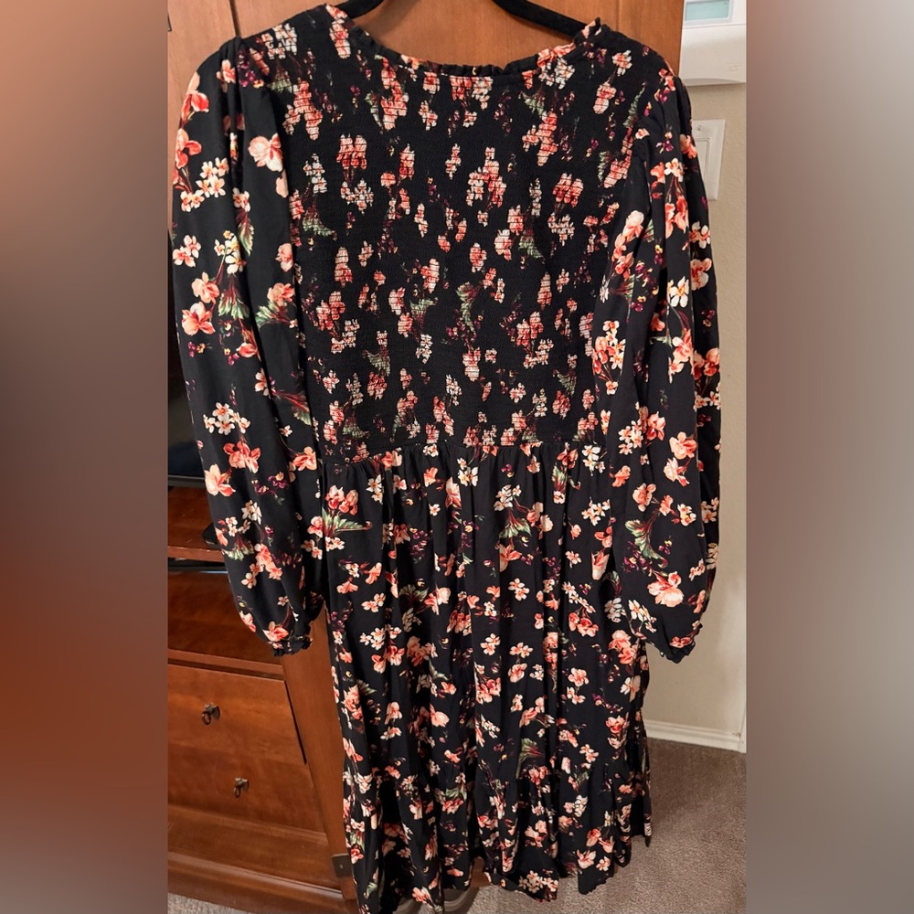 Xl Black Midi V-Neck Dress Pink Floral Print Old Navy. - Picture 5 of 5
